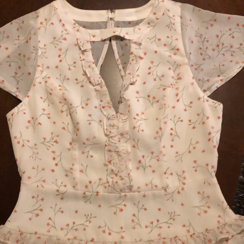 BCBGeneration  FLORAL DRESS - Picture 4 of 6
